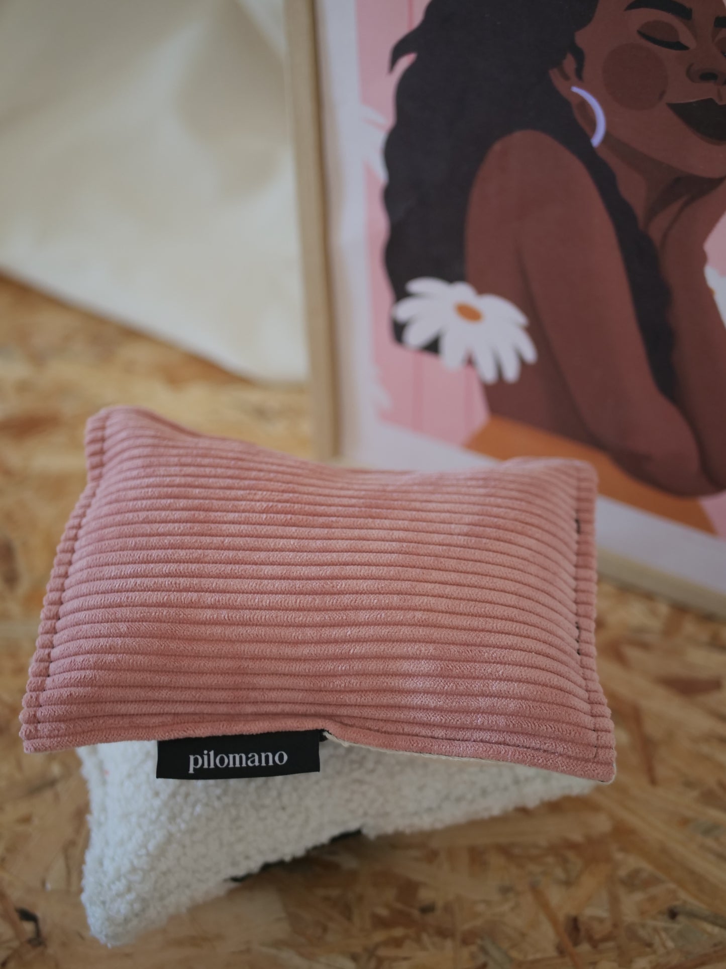 Le Velours Rose x Monaloa